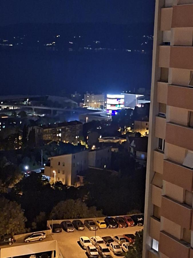 Apartamento Apartman Dea Rijeka Exterior foto